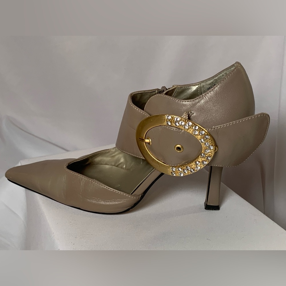 Bellini heels-Taupe-pointed toe, side zipper & side Rhinestone buckle-size 7 1/2
